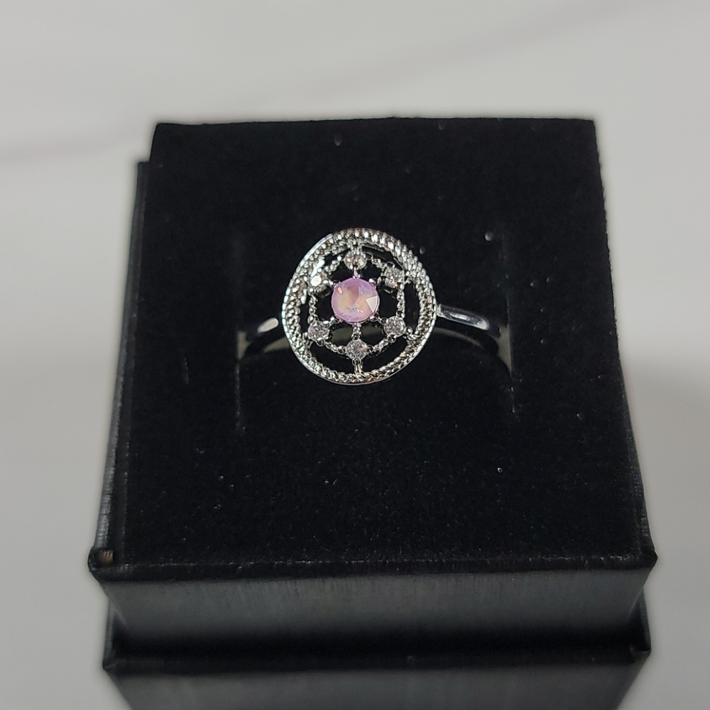Snowflake inspired silver ring